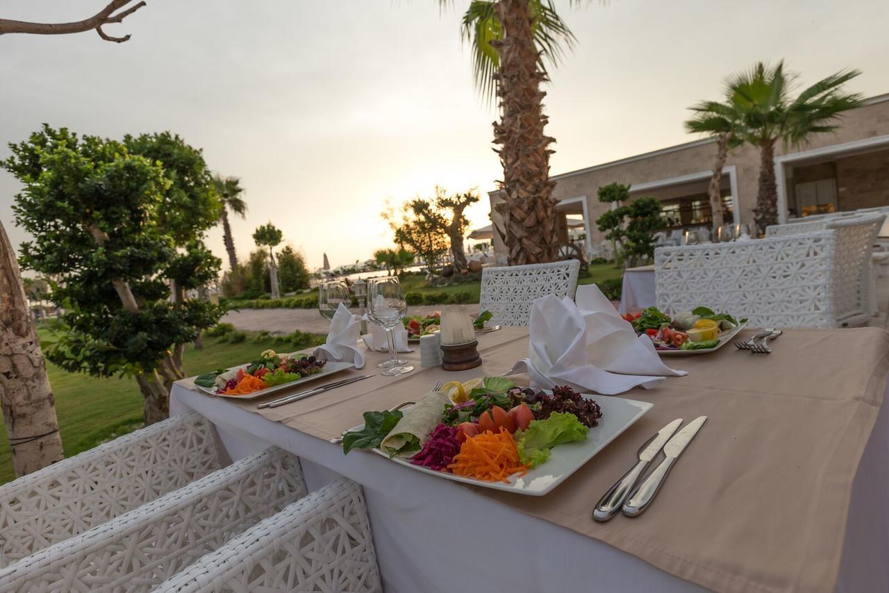 Andriake Beach Club Hotel デムレ エクステリア 写真