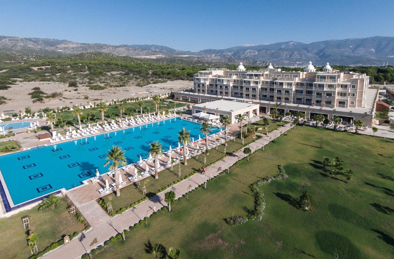Andriake Beach Club Hotel デムレ エクステリア 写真